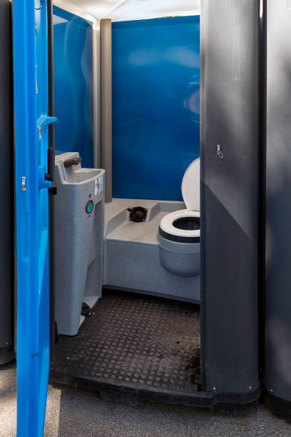 Best Local porta potty services  in Niagara University, NY