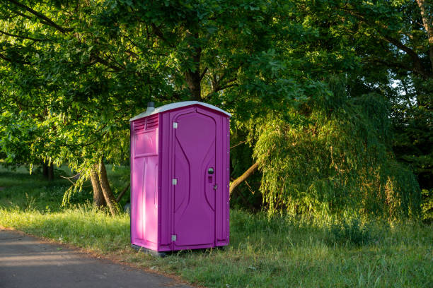 Porta potty rental for outdoor events in Niagara University, NY